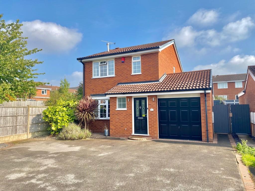 Penzance Way, Horeston Grange 3 bed detached house £995 pcm (£230 pw)