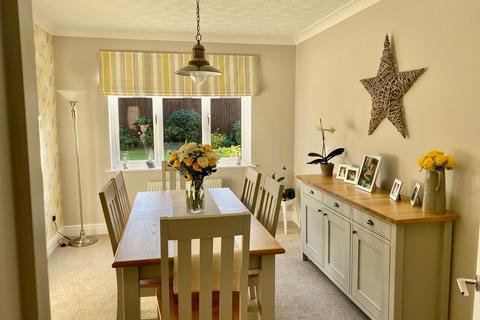 4 Bunyan Close, Gamlingay, Sandy, SG19 3JD