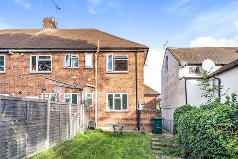 14, Amberley House Warwick Road, Barnet, EN5 5EG
