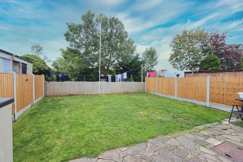 14 Brockley Crescent, Romford, RM5 3JX