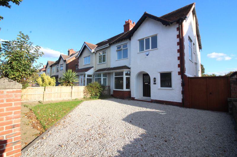 Mill Road, Ainsdale 3 bed semidetached house £230,000