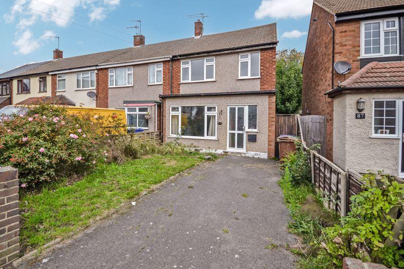 Kingsman Road, StanfordLeHope 3 bed end of terrace house £330,000