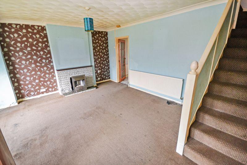 Kingsman Road, StanfordLeHope 3 bed end of terrace house £330,000