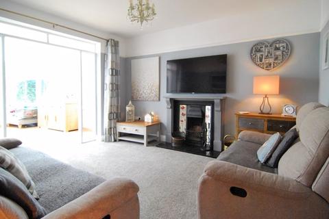 143 Oxford Road, Gloucester, GL1 3ED
