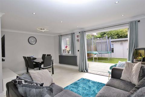 13 Brickmakers Meadows, Platt, Sevenoaks, TN15 8NQ