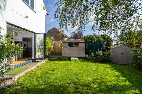 1 Hambro Close, East Hyde, Luton, LU2 9QA