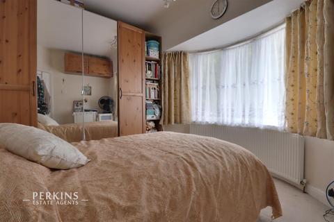 3 Westbury Avenue, Southall, UB1 2UX