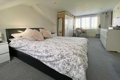 44 Crockwells Road, Exminster, Exeter, EX6 8DQ