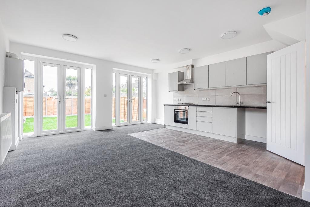 Kitchen/Reception...