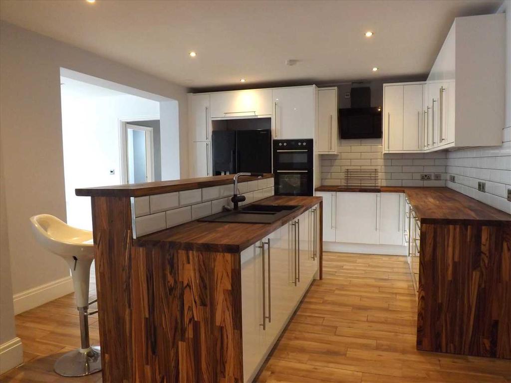 Dining Kitchen