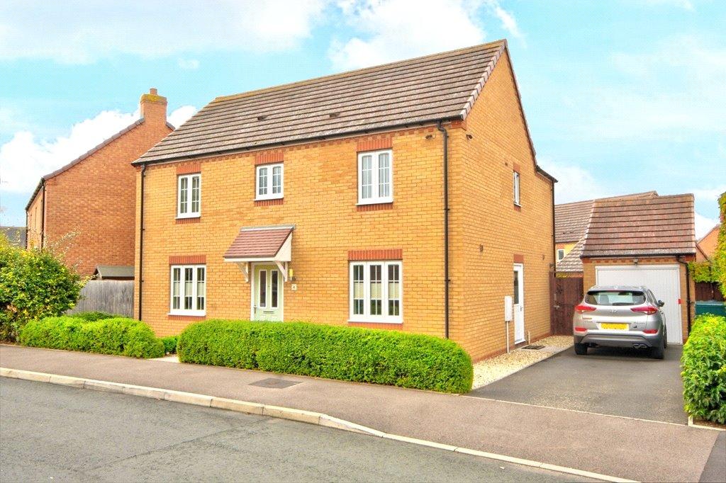 Wisteria Drive, Evesham, WR11 4 bed detached house £445,000