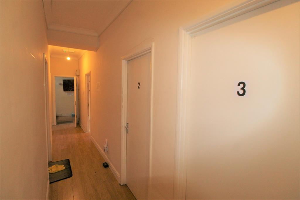 Room 1, Rye Lane, Peckham, SE15 Flat share £695 pcm (£160 pw)