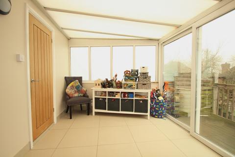 102 Glentrammon Road, Orpington, BR6 6DH
