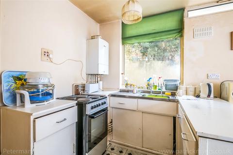 1 Oborne Close, London, SE24 0HB