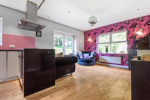26 Croftongate Way, London, SE4 2DL