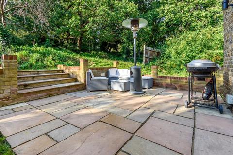 26 Croftongate Way, London, SE4 2DL