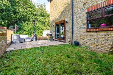 26 Croftongate Way, London, SE4 2DL