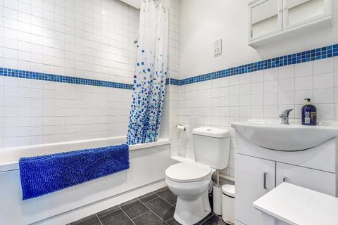 26 Croftongate Way, London, SE4 2DL