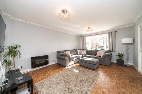10 Sidford Close, Hemel Hempstead, HP1 2LF