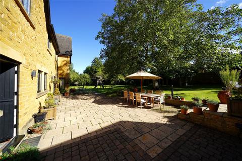 Walnut House Gloucester Lane, Mickleton, Chipping Campden, GL55 6RP