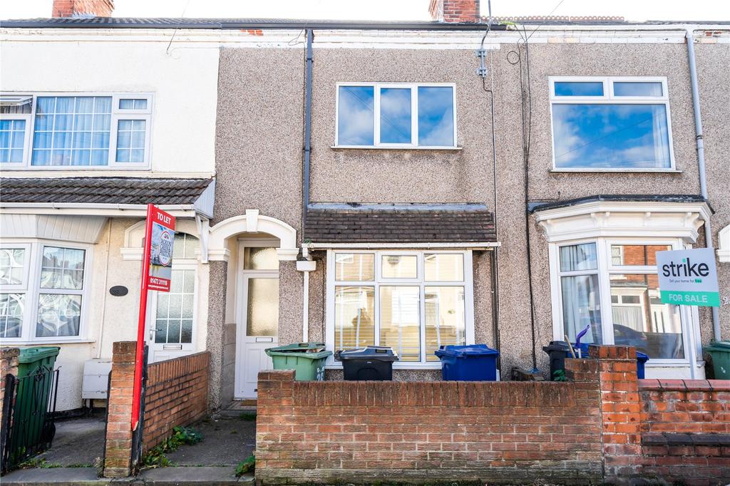 Columbia Road, Grimsby, North East Lincolnshire, DN32 3 bed terraced