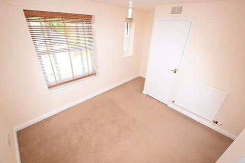 2 bedroom house to rent, Douglas Villas, Gilesgate, Durham, DH1