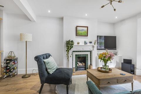 Flat A, 8 Versailles Road, London, SE20 8AX