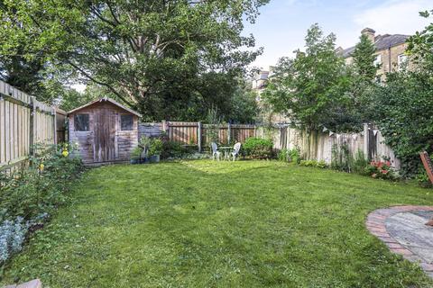 Flat A, 8 Versailles Road, London, SE20 8AX