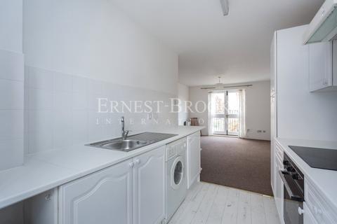 33 Caravel Close, London, E14 8PD