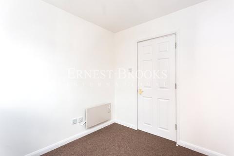 33 Caravel Close, London, E14 8PD