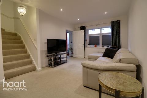 11 Beaumans Drive, London, E17 5FQ
