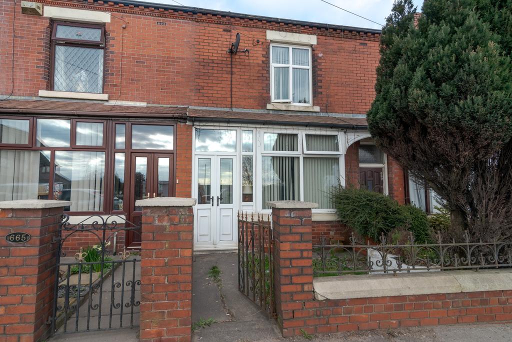 Salford Road, Bolton, Lancashire, BL5 2 bed terraced house £145,000