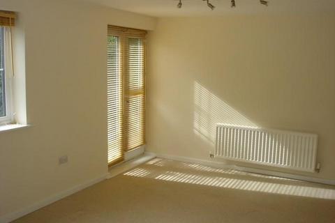 2 bedroom flat to rent, Muirfield Close, Doddington Park, Lincoln, LN6