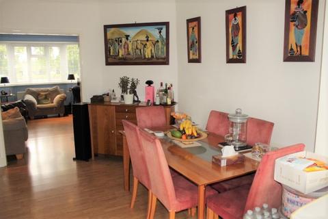 276 Verdant Lane, London, SE6 1TW
