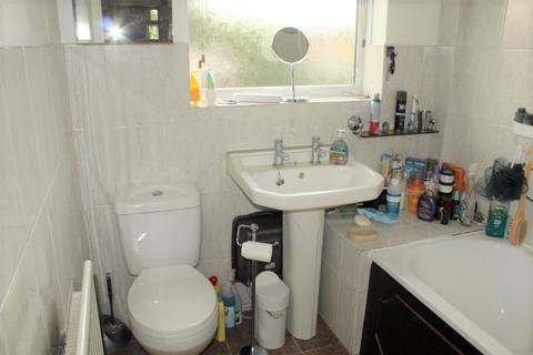 276 Verdant Lane, London, SE6 1TW