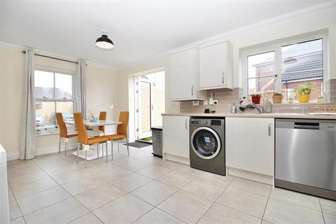 31 Roe Deer Drive, Capel St Mary, Ipswich, IP9 2LN