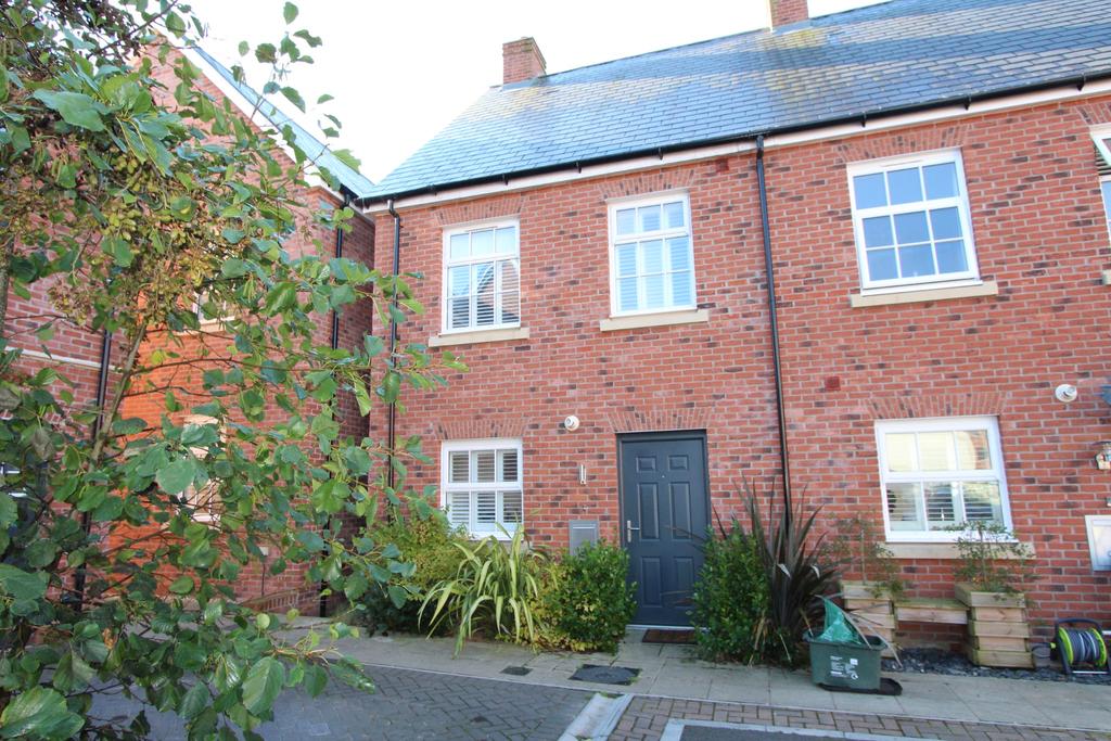 Tumbling Weir Way, Ottery St Mary 3 bed end of terrace house £325,000