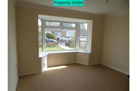 3 bedroom semi-detached house to rent, Mount Close, Winchester, SO22 6ET