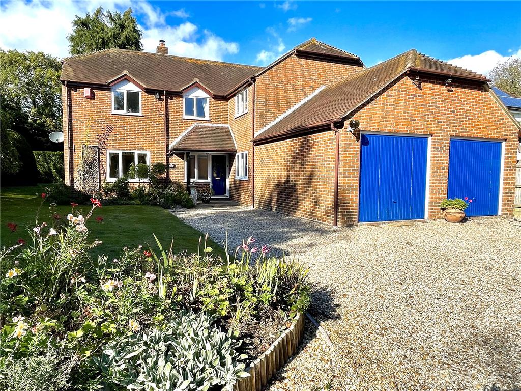 Ridgeway Lane, Lymington, SO41 5 bed detached house £1,150,000