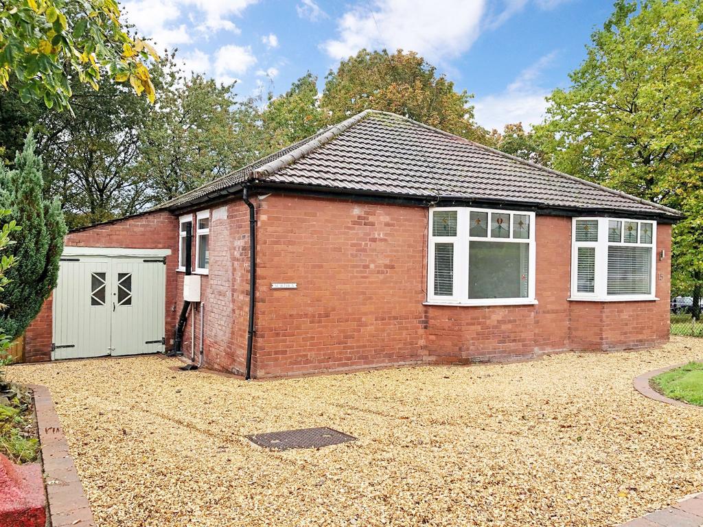 Dane Bank Drive, Disley, Cheshire, SK12 3 bed detached bungalow £439,950