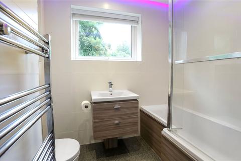 14 Honeysuckle Close, Badger Farm, Winchester, SO22 4QQ