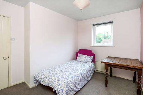 14 Honeysuckle Close, Badger Farm, Winchester, SO22 4QQ