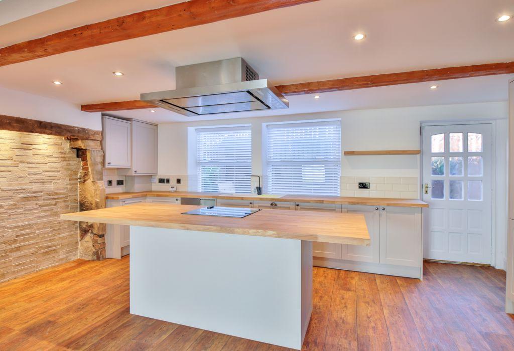 Kitchen (1)