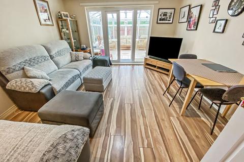 53 Douglas Way, Murton, Seaham, SR7 9HX
