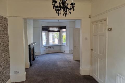 27 Roydene Road, London, SE18 1PZ