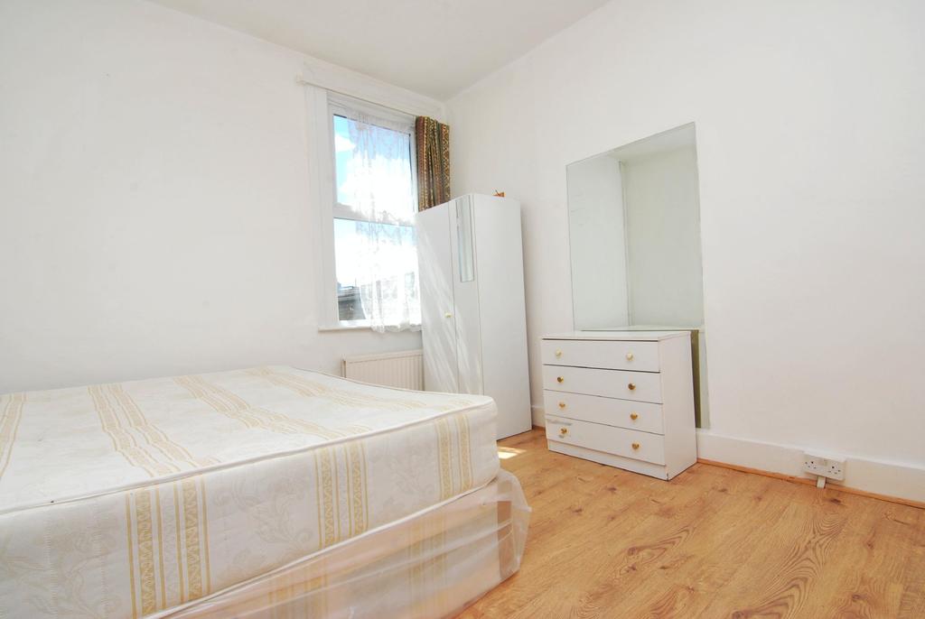 Fairfax Road, Harringay, London, N8 1 bed flat - £1,000 pcm (£231 pw)