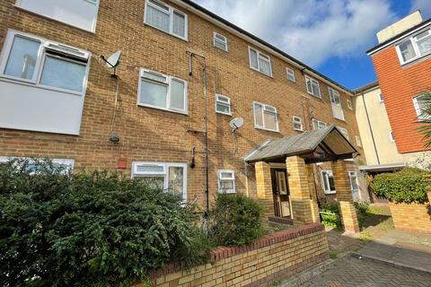 3 Mill Green, Mitcham Junction, Mitcham, CR4 4JE