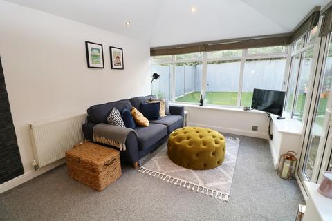 47 Aldershaws, Shirley, Solihull, B90 1SQ