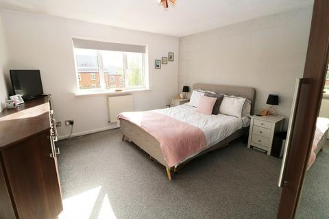 47 Aldershaws, Shirley, Solihull, B90 1SQ