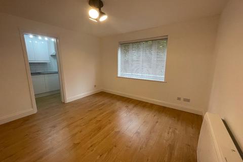 1 bedroom flat to rent, Chalkstone Close, Welling